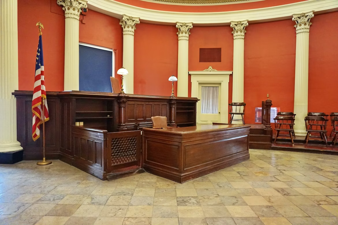 Demystifying the Legal System: A Beginner's Guide to Understanding How It Works