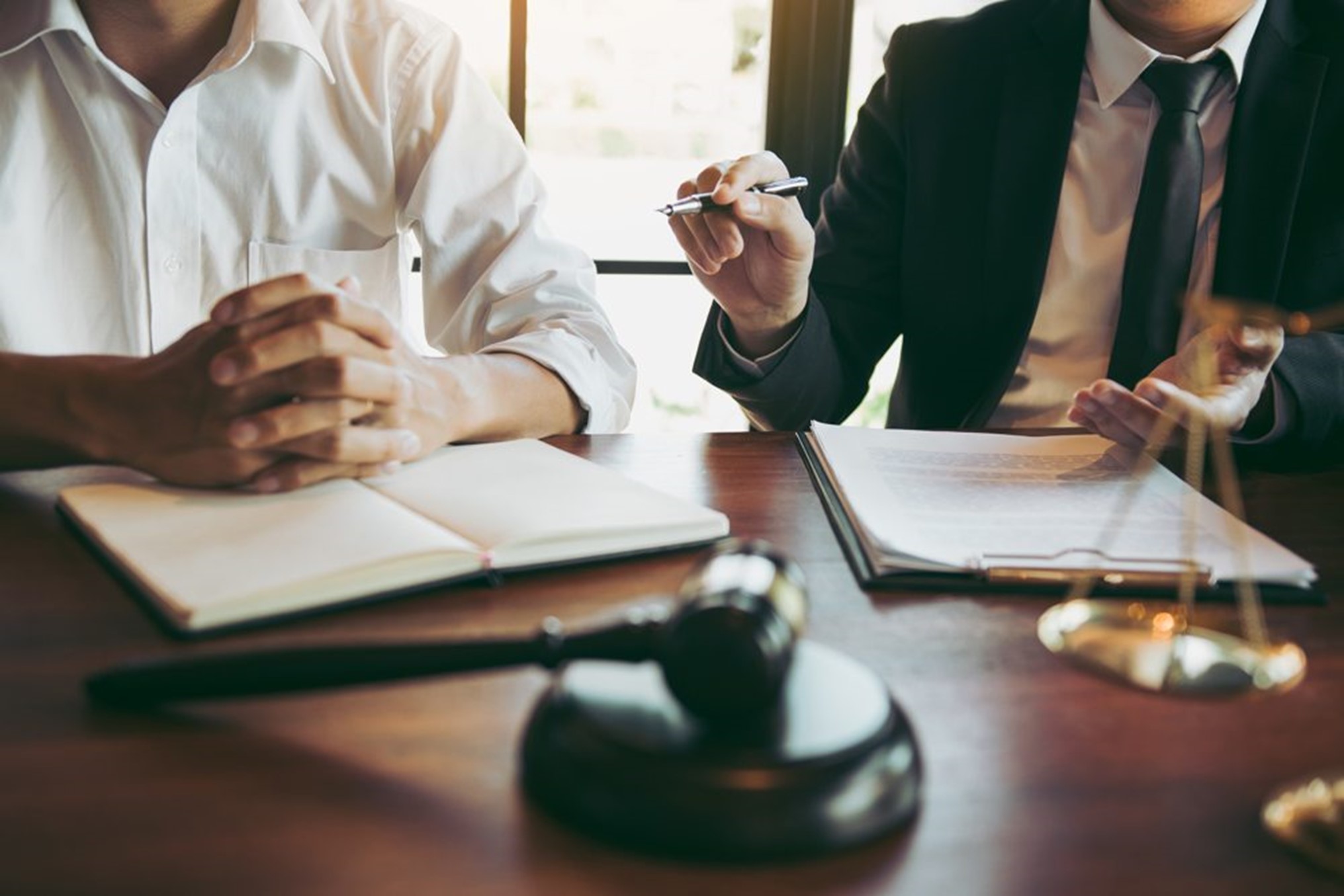 Why Hiring the Services of an Employment Lawyer is a Good Idea?