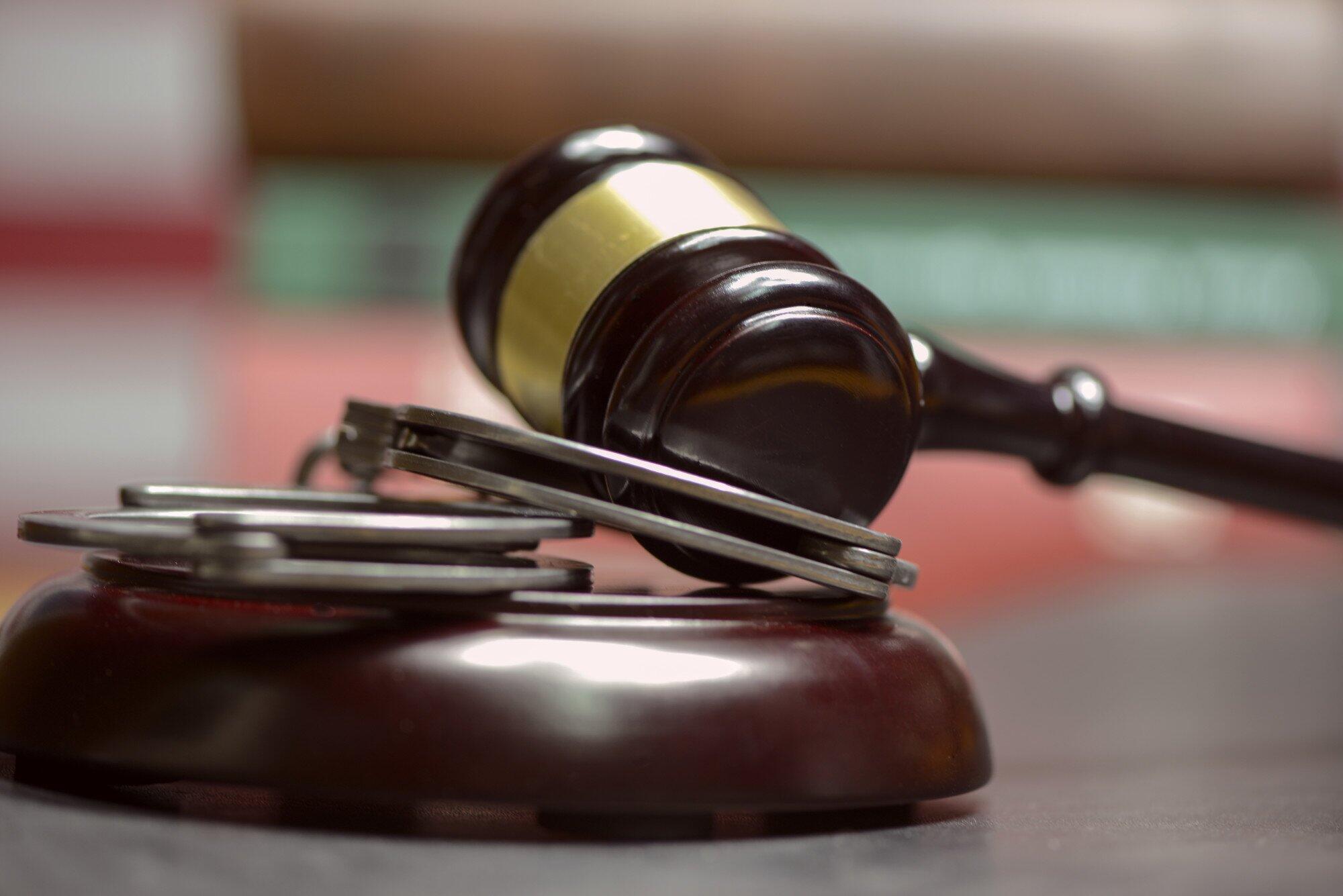 Navigate the implications of a felony warrant with essential insights. Understand the legal consequences and steps to address this serious matter.