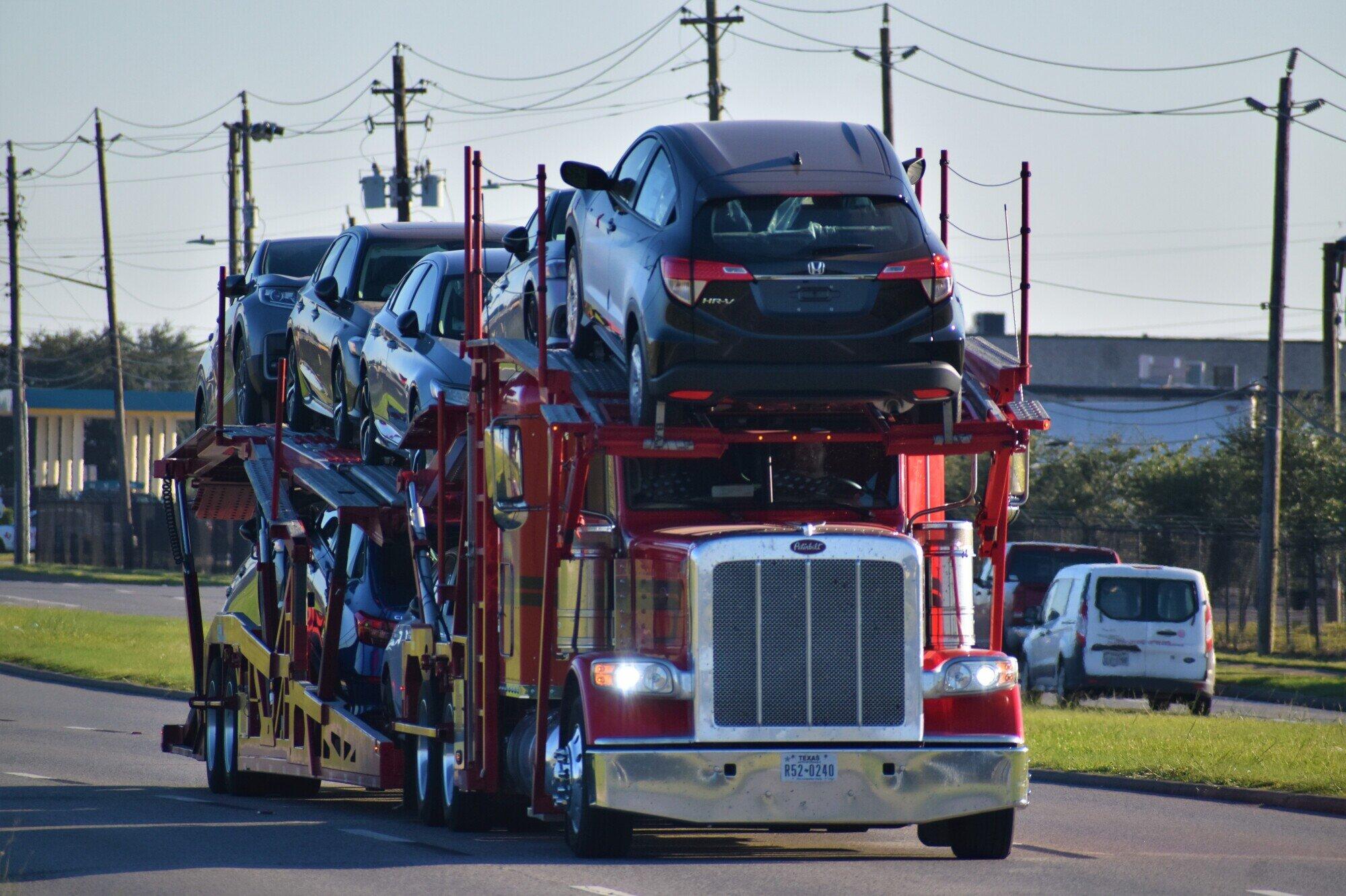 Explore the variances in open vs enclosed car shipping methods. Uncover which suits your needs best for transporting your vehicle safely.