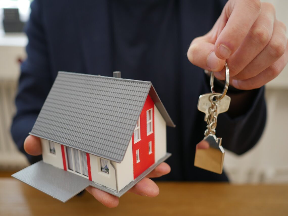 The Role of Conveyancing Services in Protecting Your Property Rights