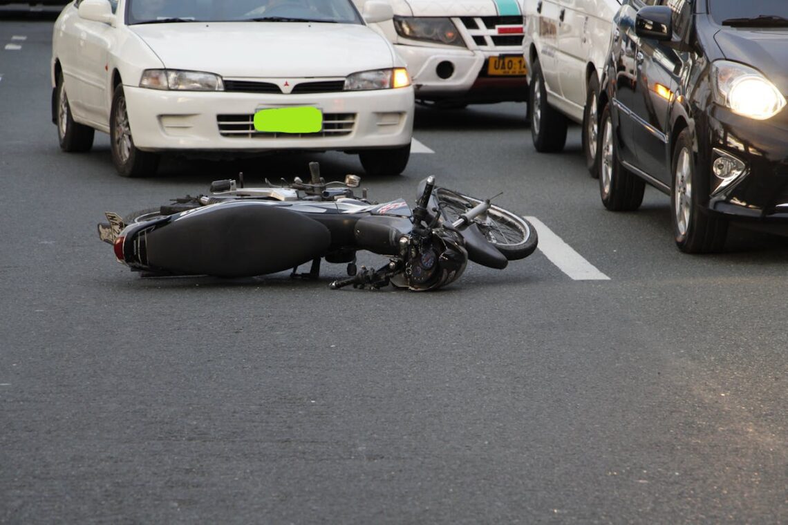 Discover the expert Dos and Don'ts of negotiating a motorcycle accident settlement. Maximize your claim's value while avoiding common pitfalls.