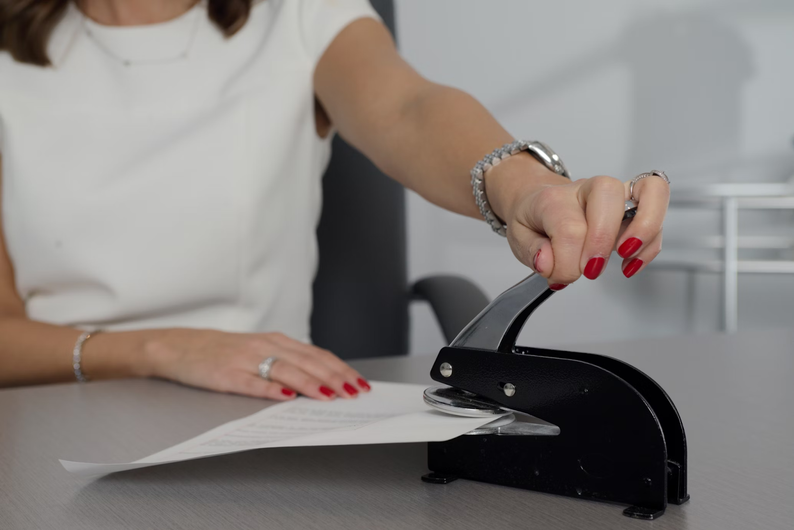 Understanding Notary Services: Your Essential Guide