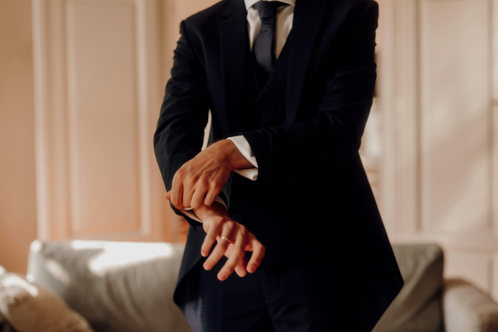 9 Qualities to Look for In a Criminal Defense Lawyer