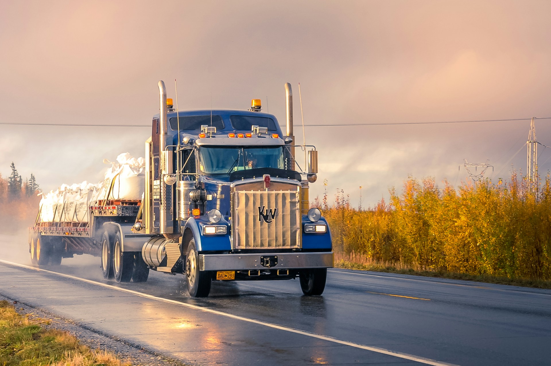 The Importance of Properly Secured Cargo in Commercial Trucks