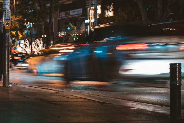 car accident at night traffic